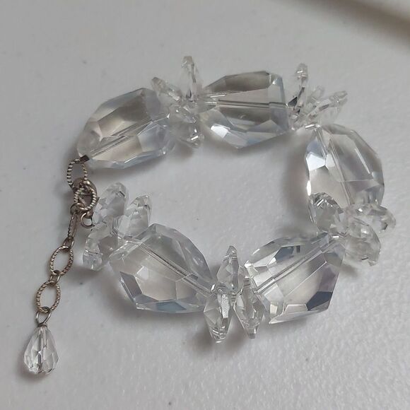 Vintage Jewelry - Vintage Icy Glass Chunky Bead Statement Bracelet